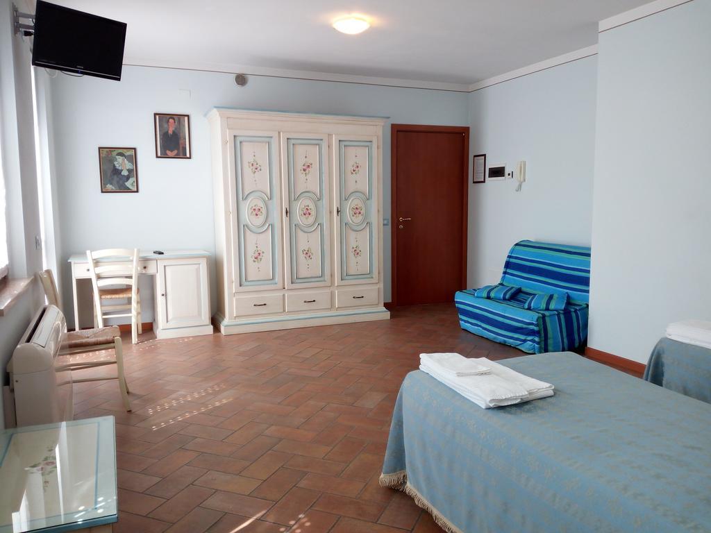 Bb Mambrotta Guest House San Martino Buon Albergo Luaran gambar