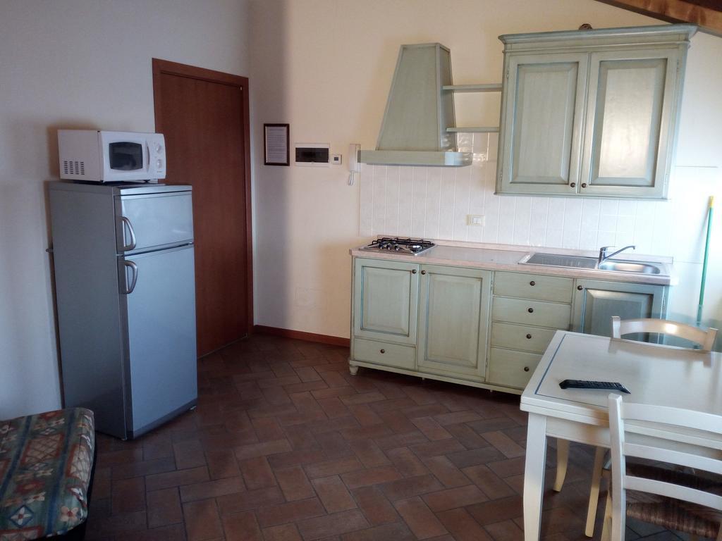 Bb Mambrotta Guest House San Martino Buon Albergo Luaran gambar
