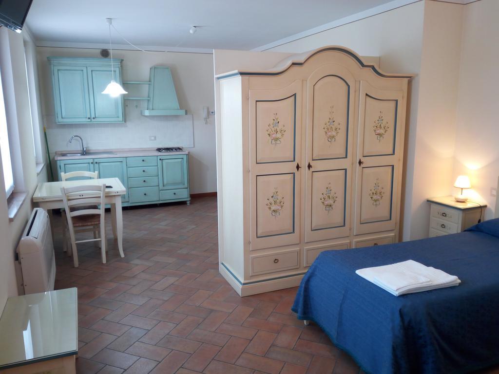 Bb Mambrotta Guest House San Martino Buon Albergo Luaran gambar